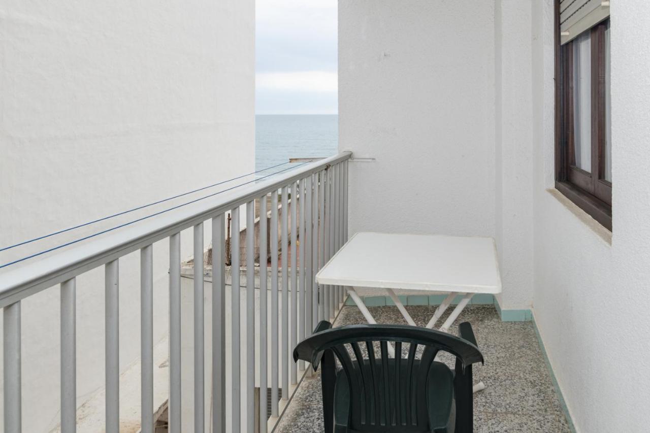 Provence, 7º-25 Apartment กูลเญรา ภายนอก รูปภาพ